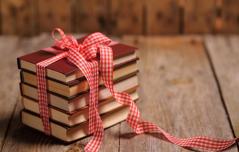 5 کتاب تاریخی جذاب مناسب هدیه دادن