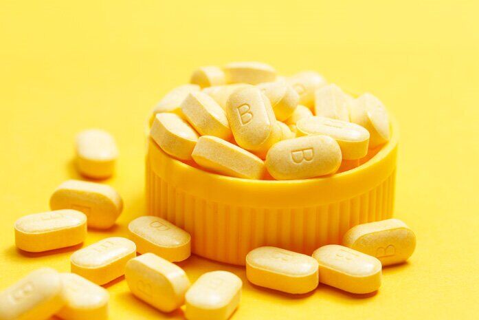 این ویتامین را صبحها بخورید؛ بهتر جذب میشود