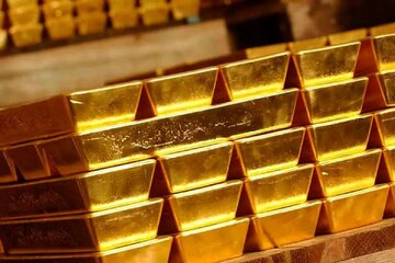 بازدهی طلا برای سرمایه گذاری بیشتر است یا دلار؟