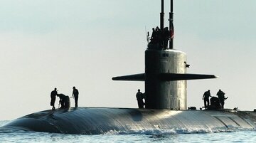 جدیدترین زیردریایی ارتش آمریکا، ناو هواپیمابر هم هست ! + عکس