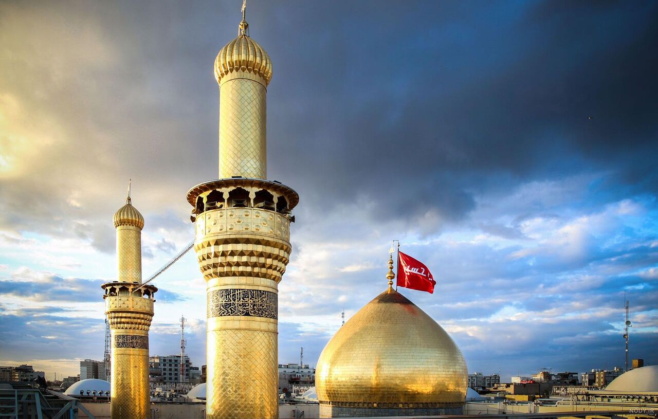 واکنش احساسی مجری زن هنگام دعوت شدنش به کربلا