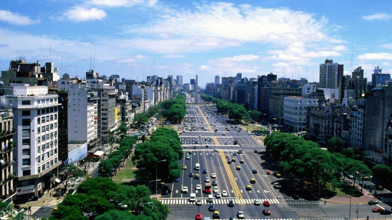 عریضترین خیابان دنیا کجاست؟/ عکس