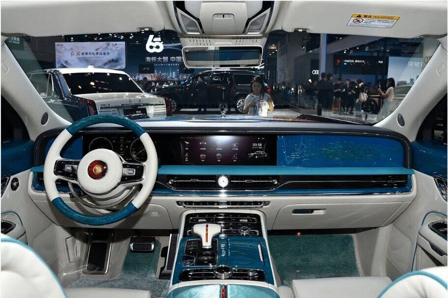چینیها خودروی ۵۸ میلیاردی ساختند! / رویای رقابت با رولزرویس و مرسدس بنز /عکس