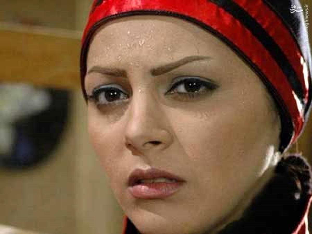 بازیگر زن مشهور به ایران بازگشت + عکس