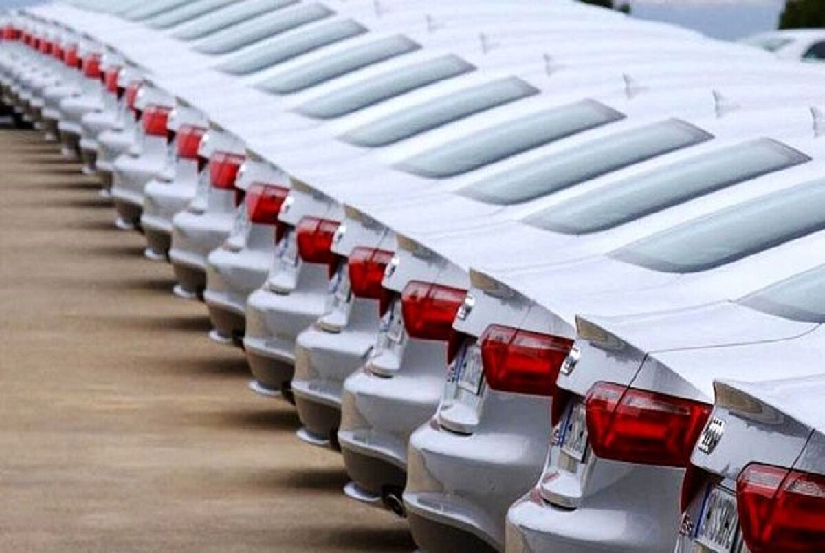 نتایج هفدهمین طرح عرضه خودروهای وارداتی تا پایان هفته مشخص می شود/ ۱۳۰ هزار نفر ثبت نام کردند