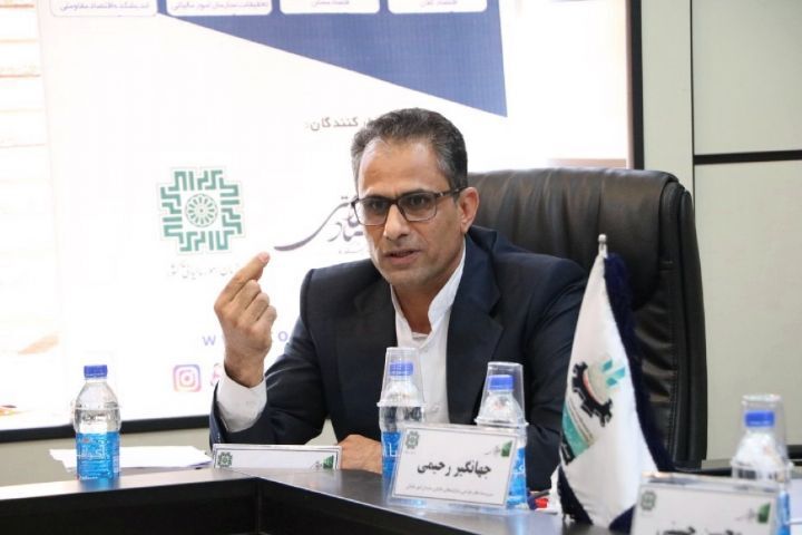 دریافت ۱۵۰ میلیارد تومان مالیات از ۱۱۰۰ خانه خالی از سکنه/ بی اطلاعی سازمان مالیاتی از ادعای «بذرپاش»!