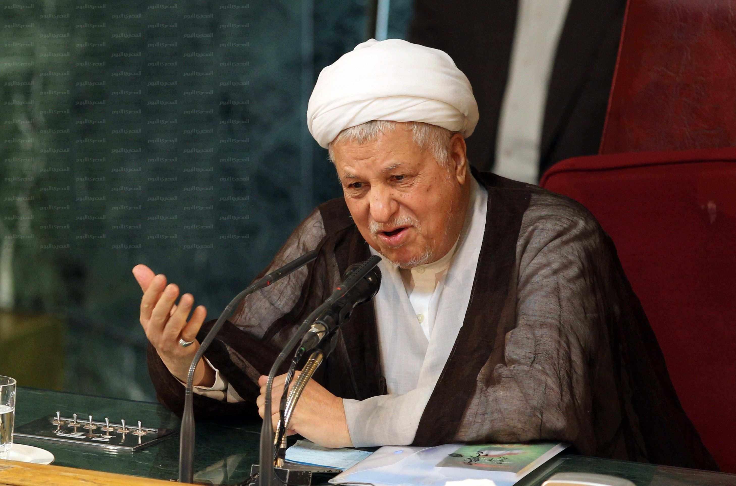 Rafsanjani: Enemies of Islam do their best to prevent Iran-Iraq unity