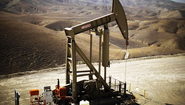 Iran Seeks 20-Year Contracts in International Oil Tenders