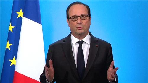 France's Left starts fightback after Hollande bows out of presidential race