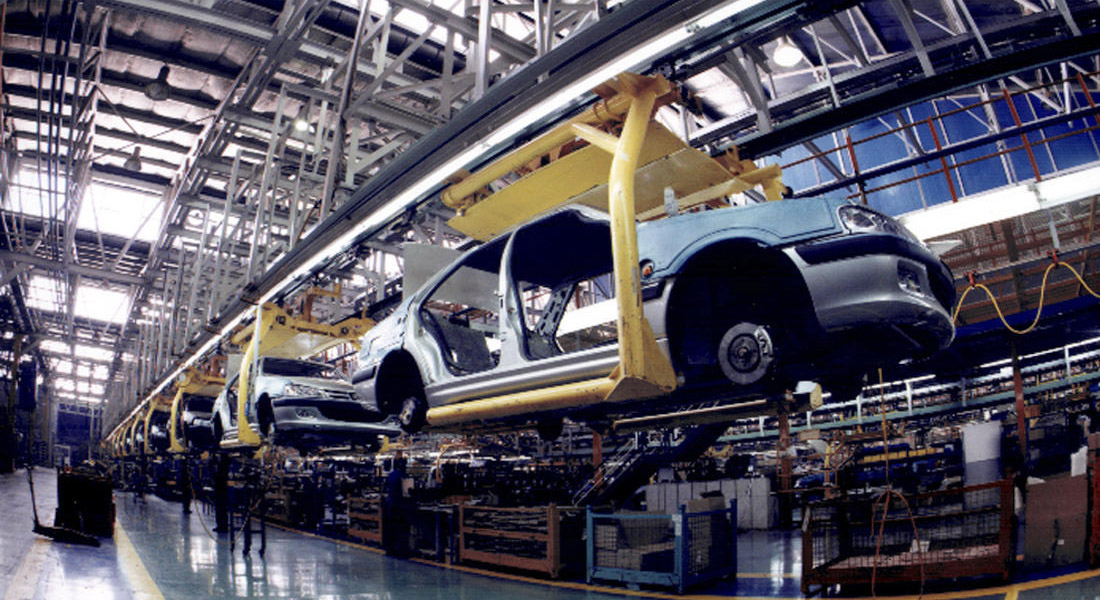 Auto industry a potential ground for promotion of cooperation of Iran, Pakistan