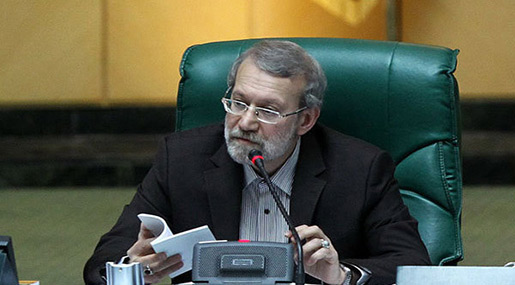 Larijani communicates 6th development plan to President Rouhani