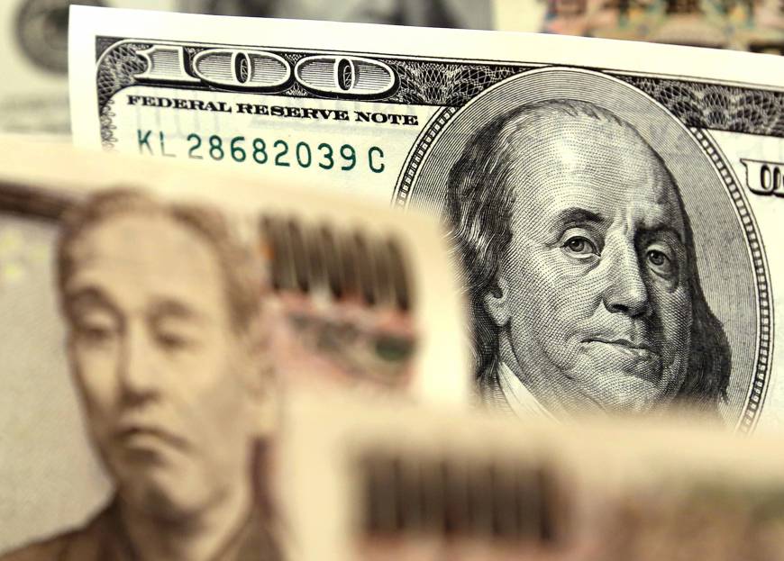 Dollar stuck near six-week low vs. yen as "Super Thursday" events loom