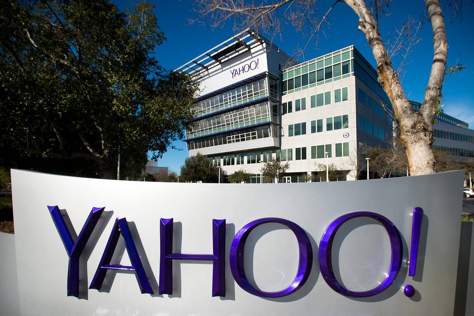 Verizon sale leaves Yahoo investors betting on a stub