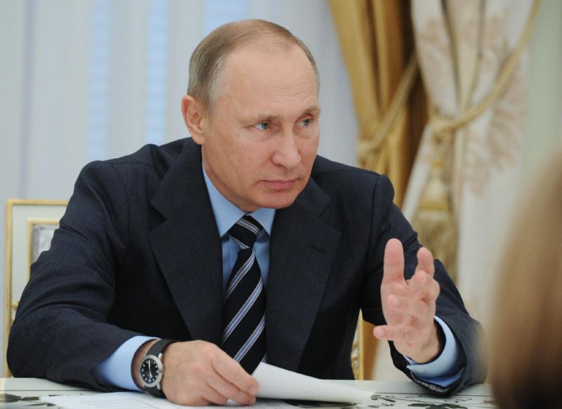 Kremlin confirms Putin pens for Iranian leaders