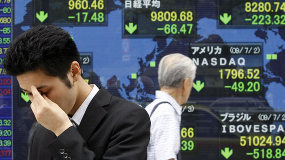 Asian shares slip in holiday-thinned trade, focus turns to U.S. data
