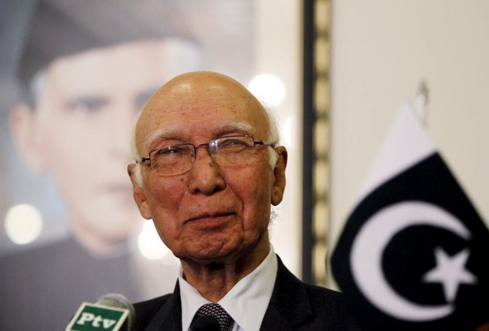 Foundation of Iran-Pakistan ties 'very solid': PM adviser