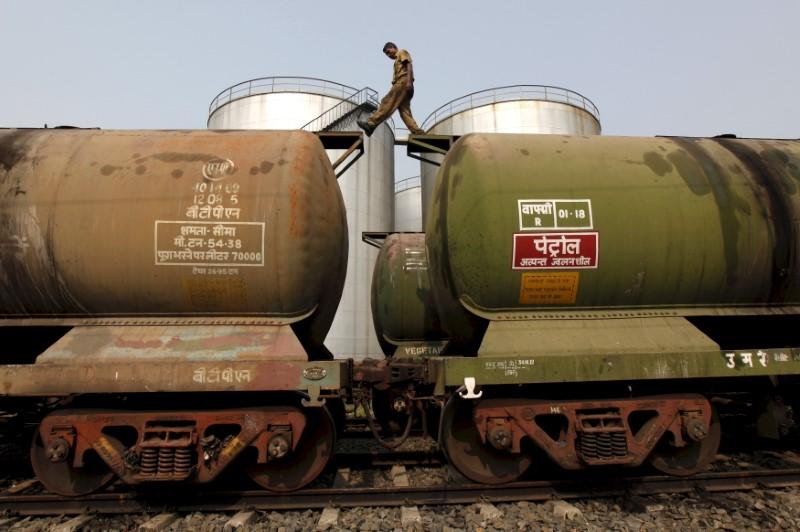India to Revive Rupee Payment for Iran Oil Imports