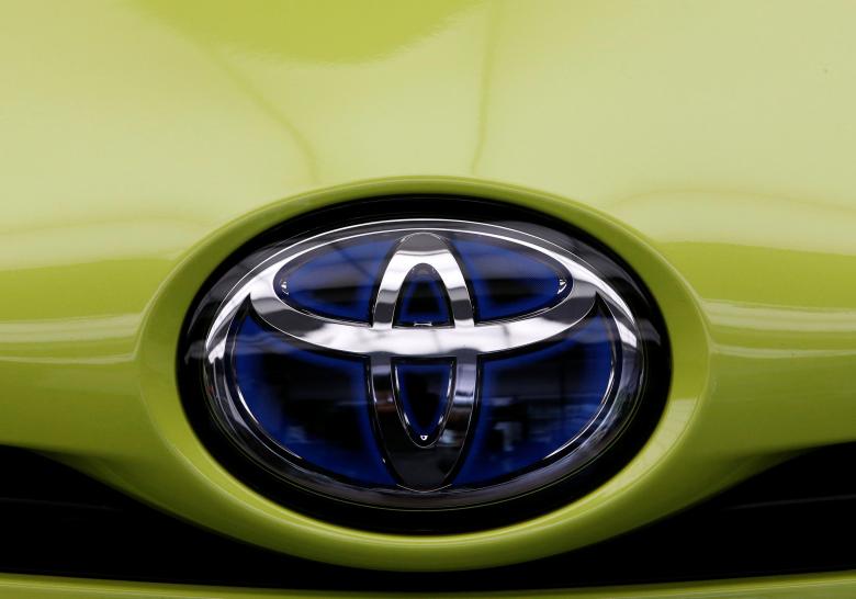 Toyota works to develop advanced electric-car battery