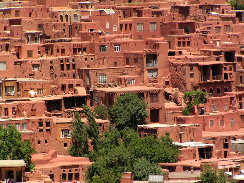 Over 6,000 foreign tourists visit Abyaneh village