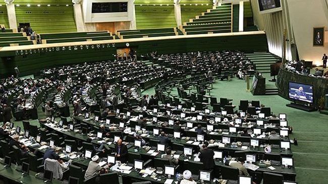 Iran parliament starts review session of 6th development plan