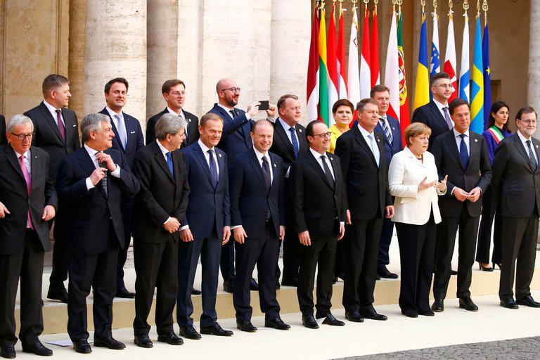 EU Leaders Pledge Unity Days Away From U.K. Exit Trigger