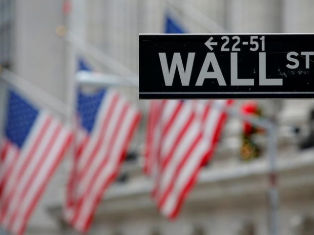 Wall Street sinks on fears of delays to Trump tax cuts