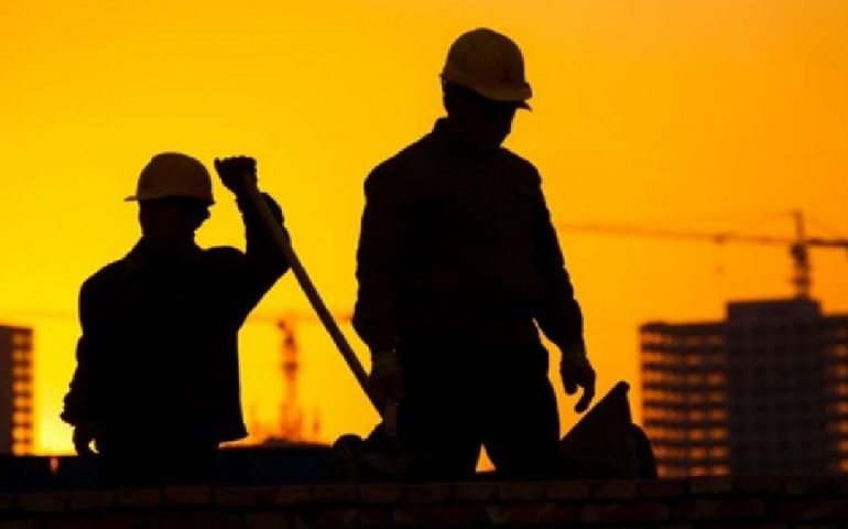 Iran: 485,000 New Jobs Averaged Annually Since 2013