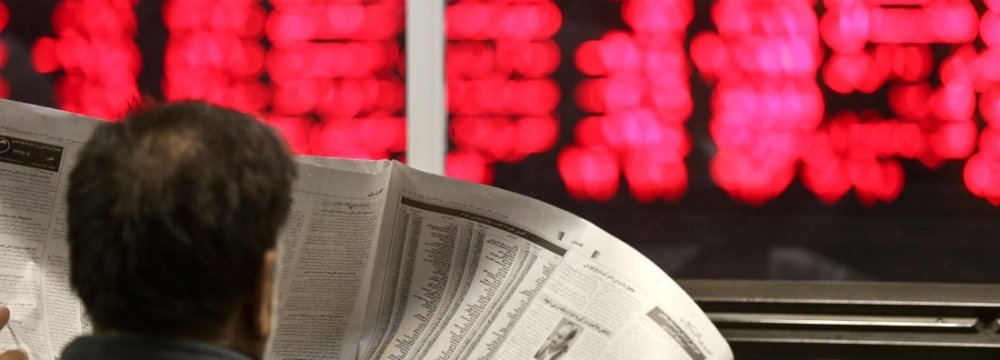 Tehran Stocks Pare Losses as Petchem Shares Rise