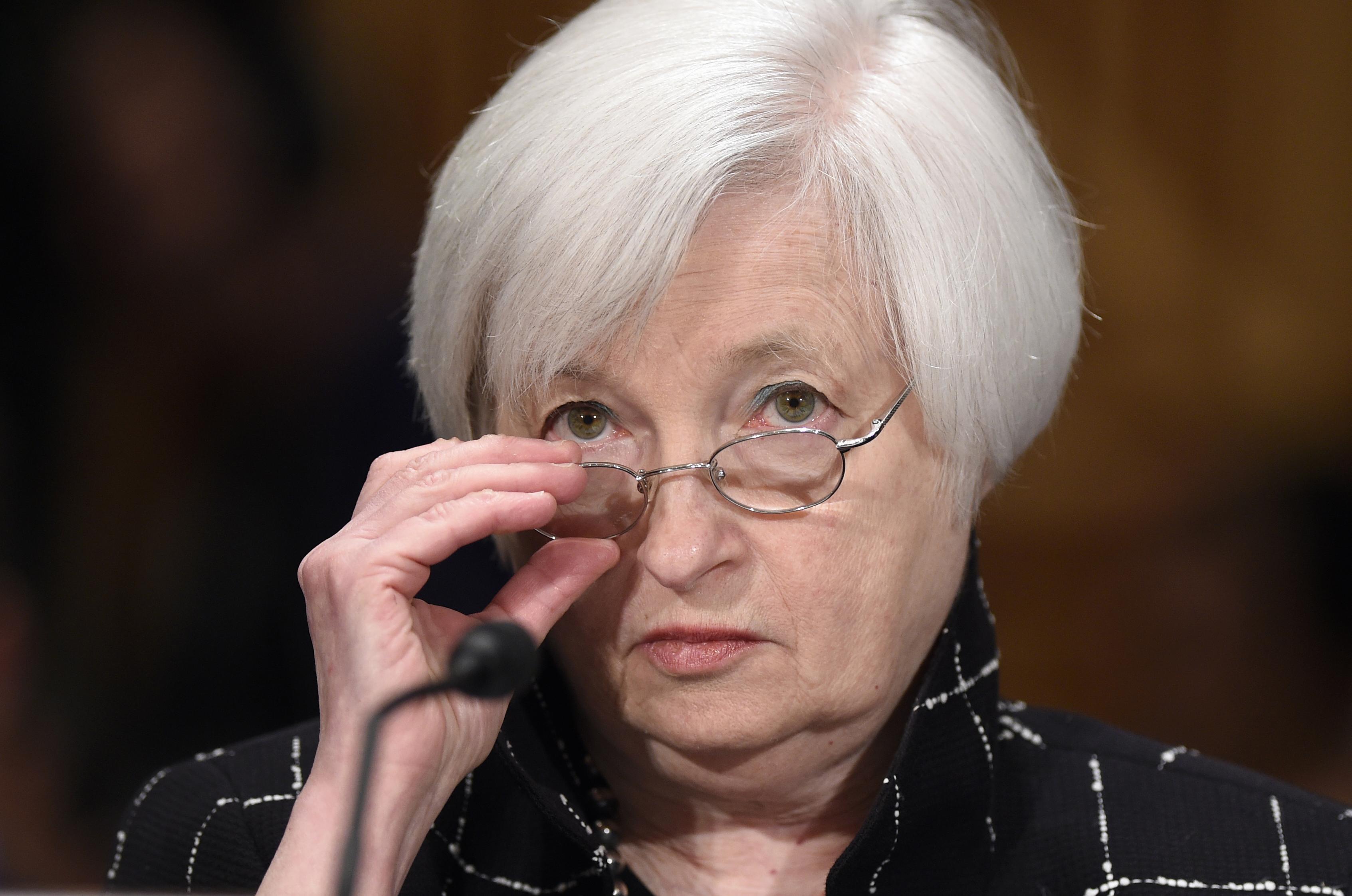 Yellen says Fed to give banks more details on stress tests