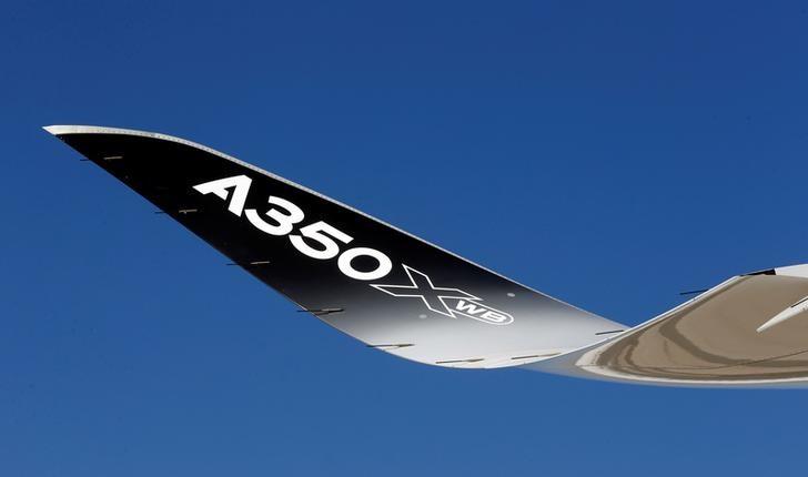 Biggest Airbus A350 Debut Signals Triumph of Two-Engine Jets