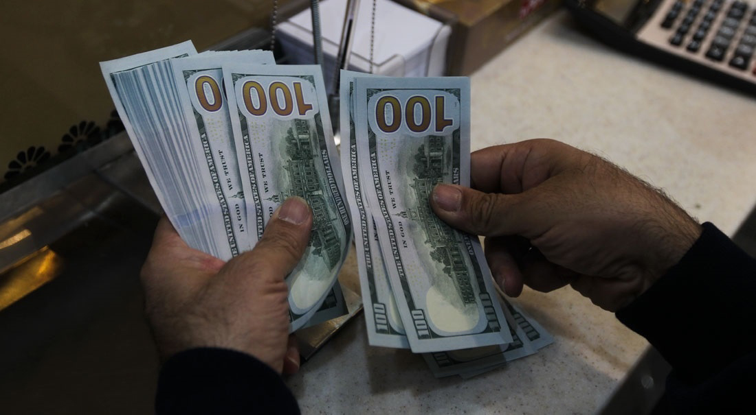 Tehran Market: US Dollar Scales New Heights