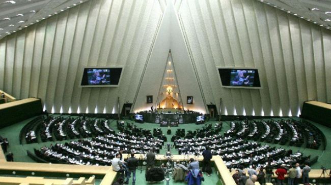 200 MPs hail Iran’s successful oil diplomacy