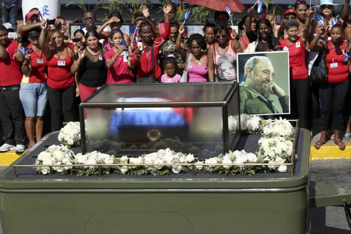 Castro funeral cortege reaches destination, leftist friends gather