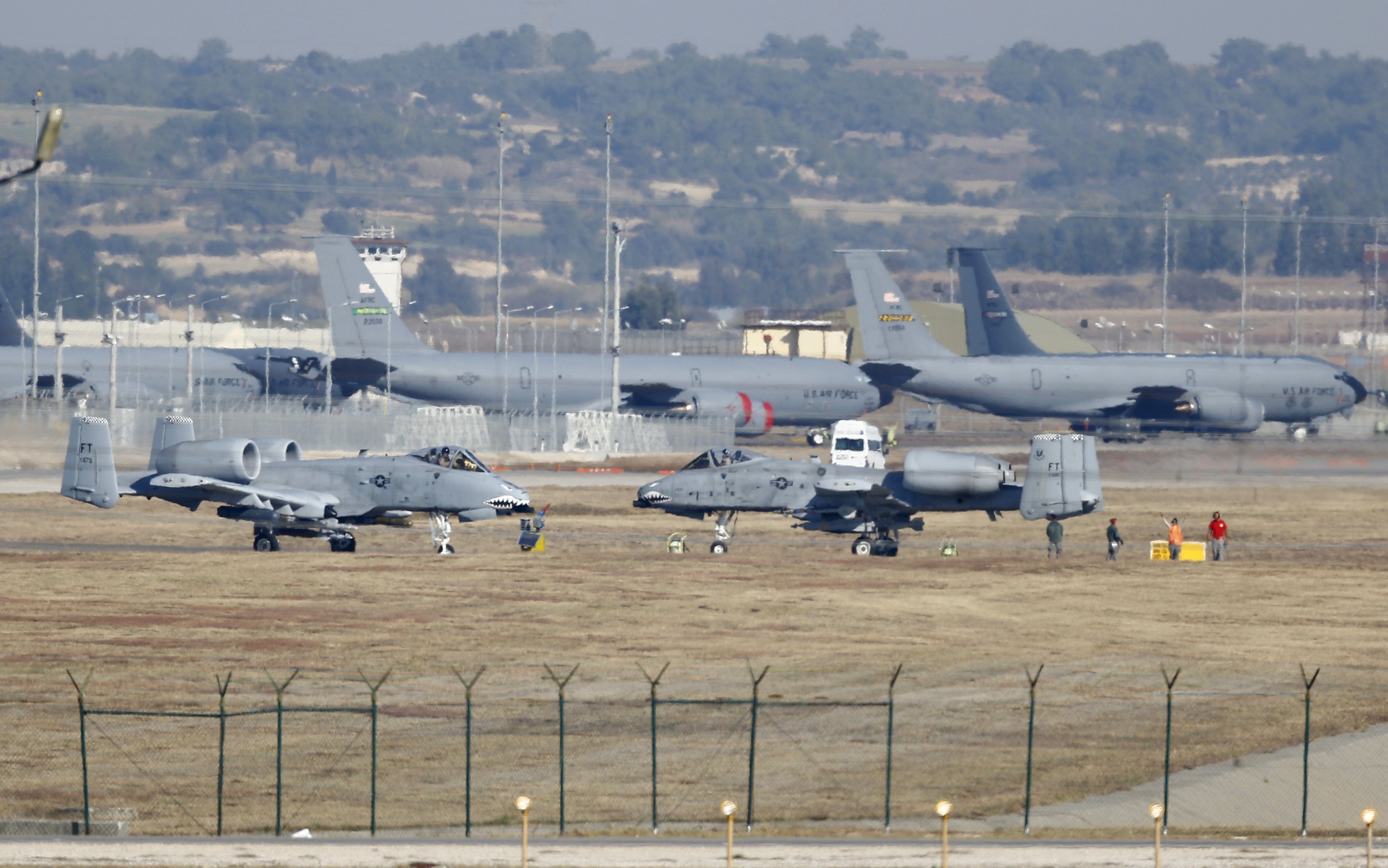 Turkey Blocks Access to Airbase on Coup Suspicion, Hurriyet Says