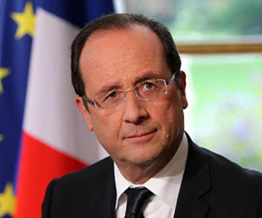 Hollande Dithering Gives Communists’ Ally Run of French Left