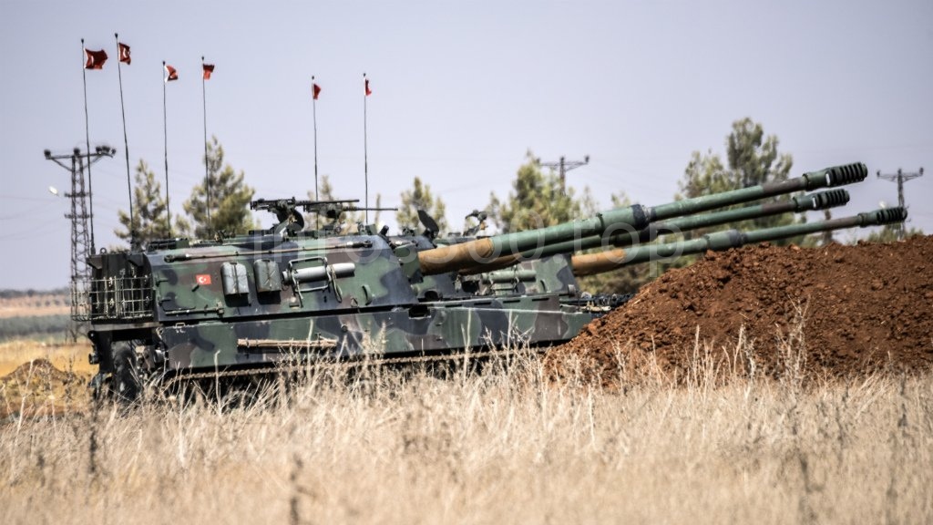 Turkish tanks roll into Syria, opening new line of attack