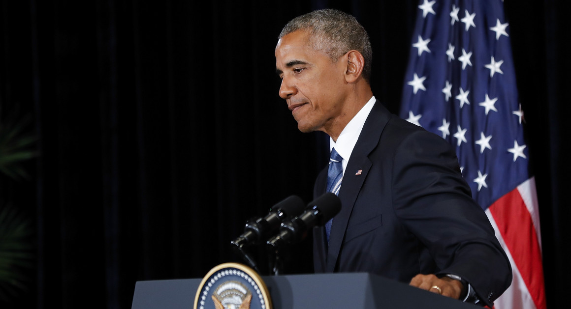 Obama vetoes Sept. 11 Saudi bill, sets up showdown with Congress