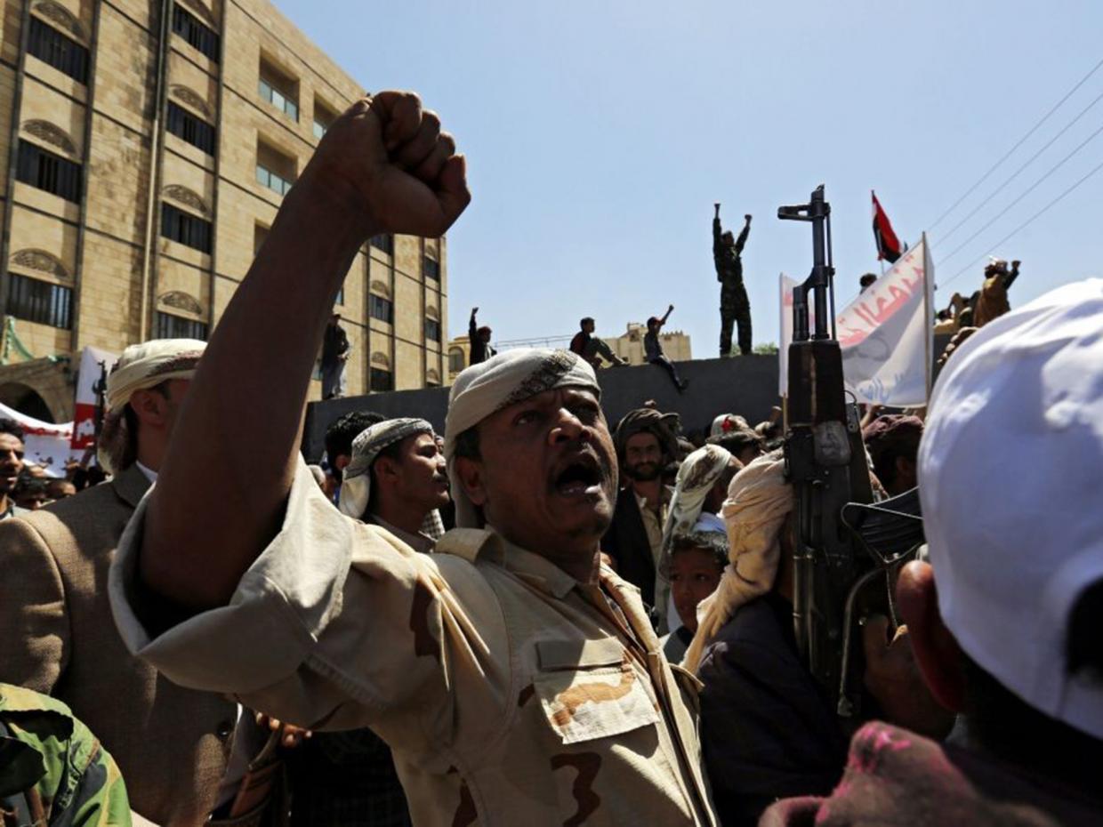 Air strike on funeral may galvanize anti-Saudi forces in Yemen