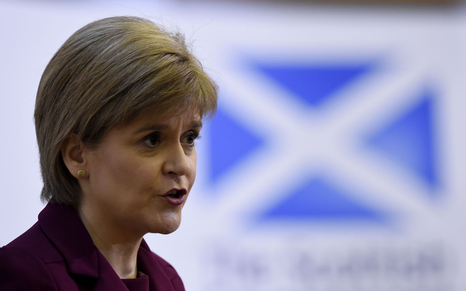 Sturgeon Sticks With Timing for Scottish Independence Referendum