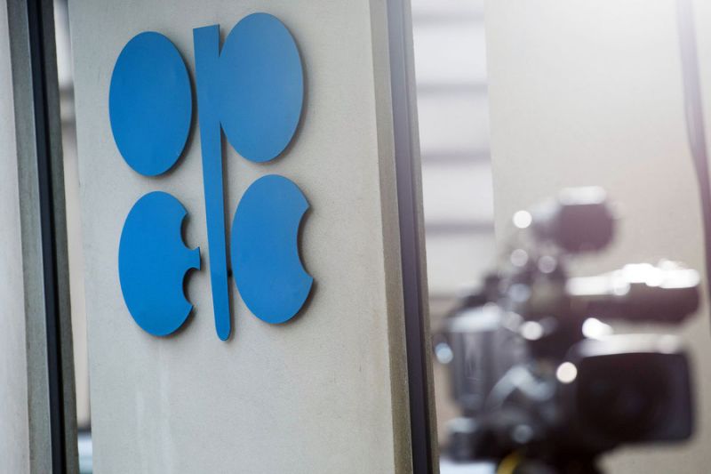 OPEC Runs Out of Options as Bid to Boost Oil Price Fizzles