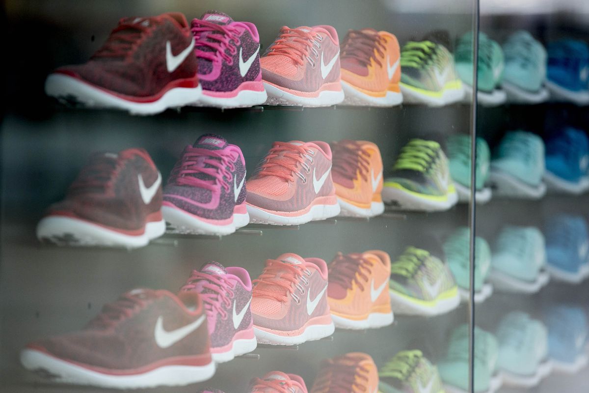 Nike-Amazon deal may hurt sporting goods retailers: analysts