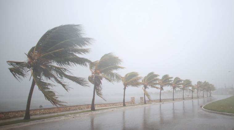Irma Rips Toward U.S. as Florida Keys Brace for Hurricane's Fury