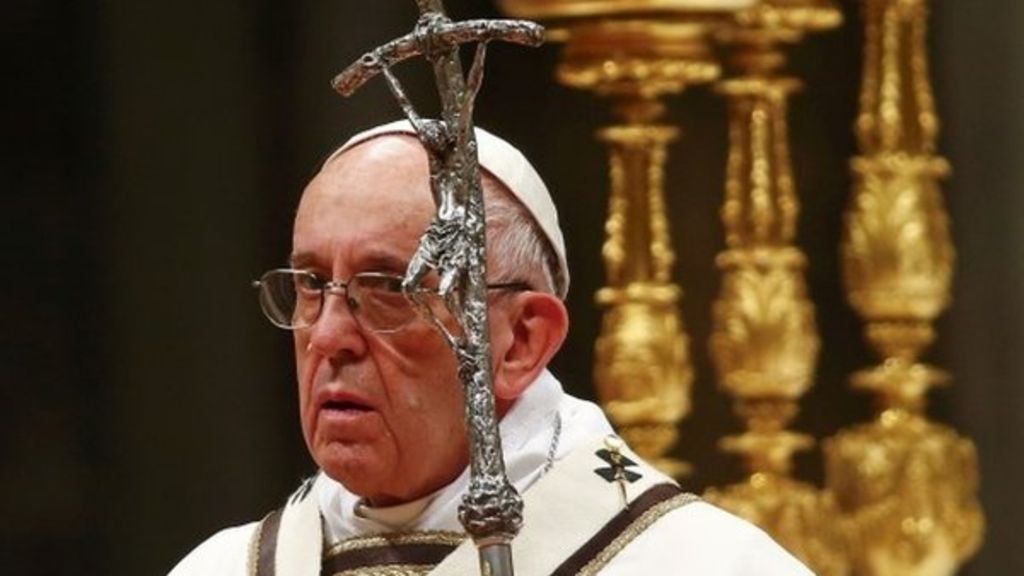 Pope says Christmas 'hostage' to materialism, God in shadows
