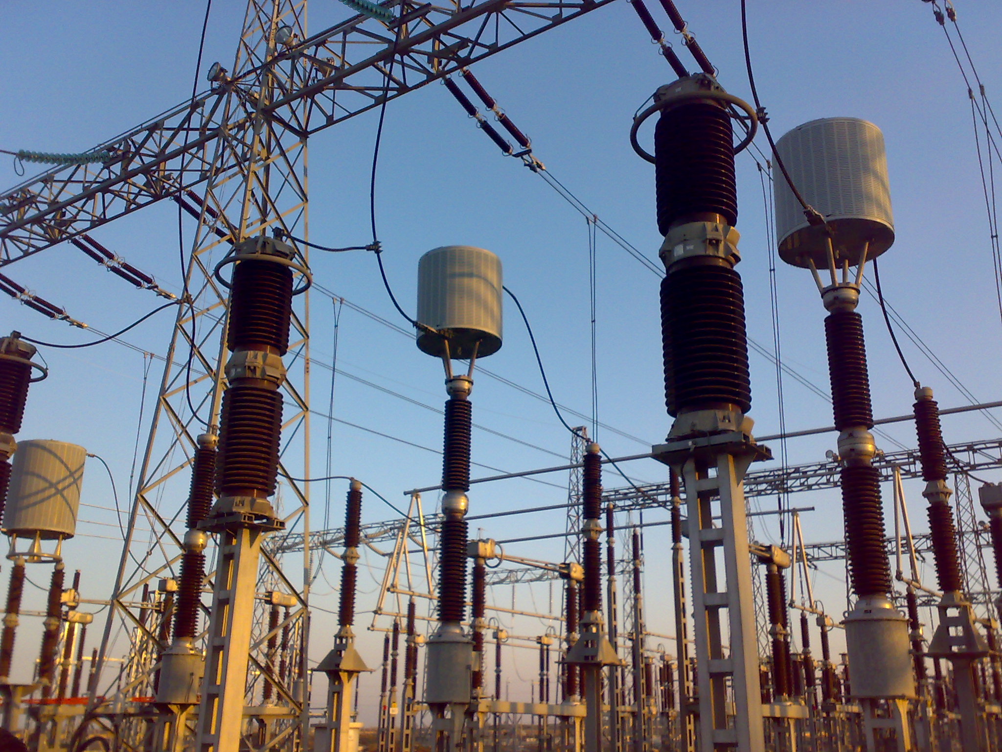 7 Power Projects Take Off in Iran's Sistan-Baluchestan