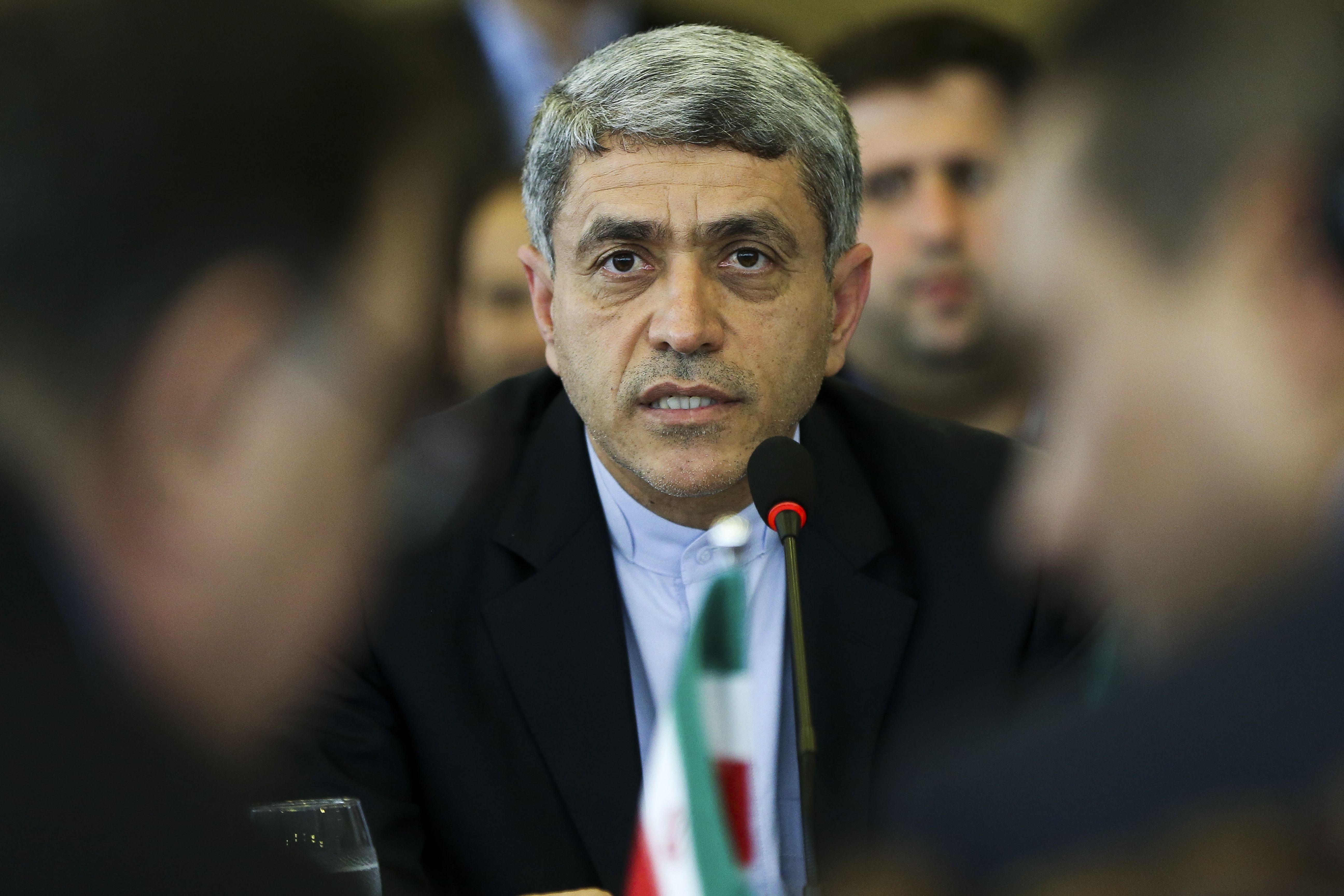 Iran, Czech Republic agree to boost economic relations