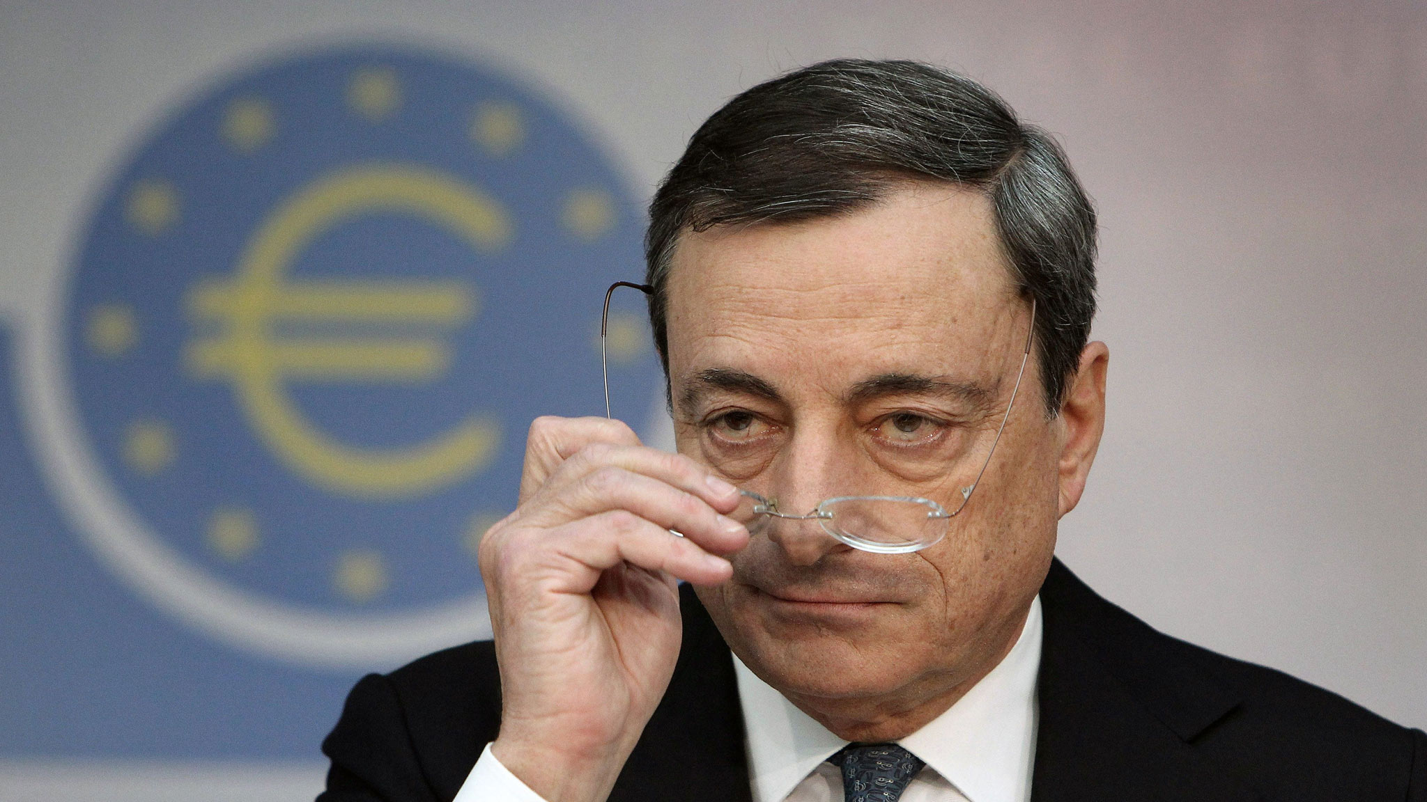 Draghi Worries About U.S. Protectionism as Euro Area Strengthens