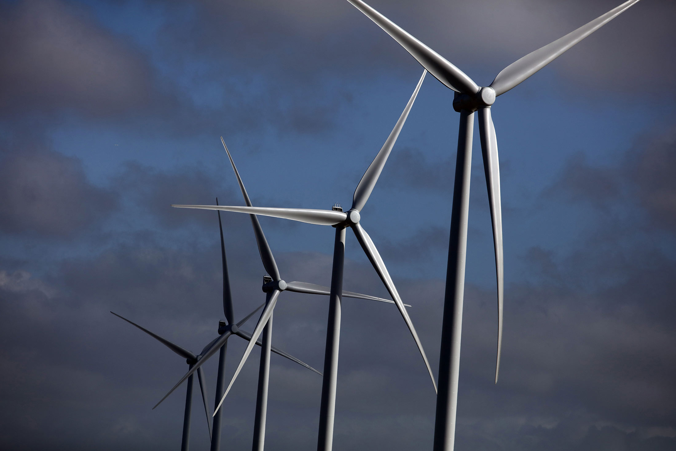 Swiss MECI Group Signs Deal in Iran for $839 Million Wind Farm