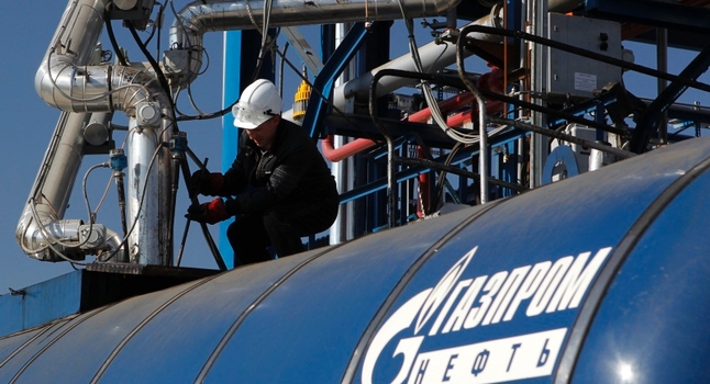 Gazprom Neft Finalizing Plan for Iranian Oil, Gas Projects