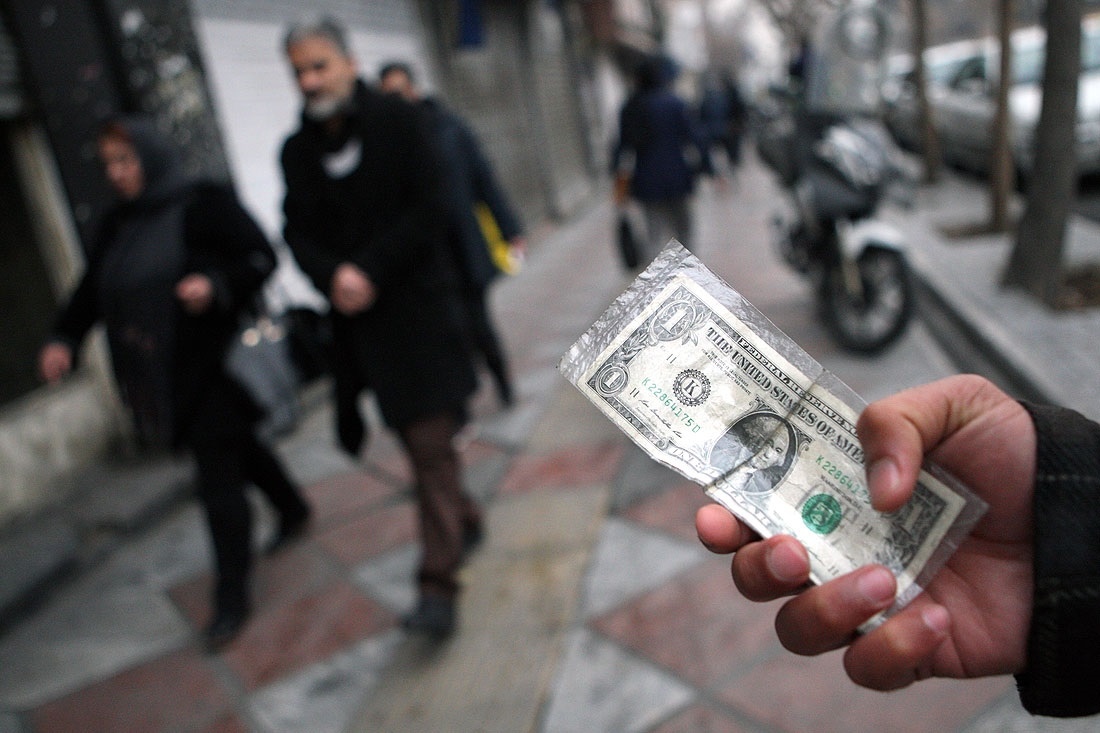Iran Government Unifies Foreign Exchange Rates