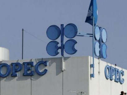 Oil rises on 90 percent compliance on OPEC output deal